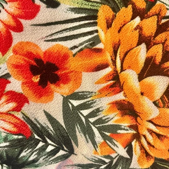 New Directions Multicolor Floral V-Neck Blouse - Picture 7 of 7